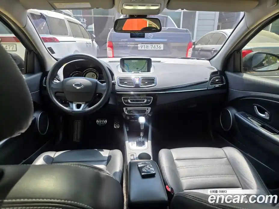 Renault SM3 2015 1.6 гидро в Москве № 2056245, фото 7