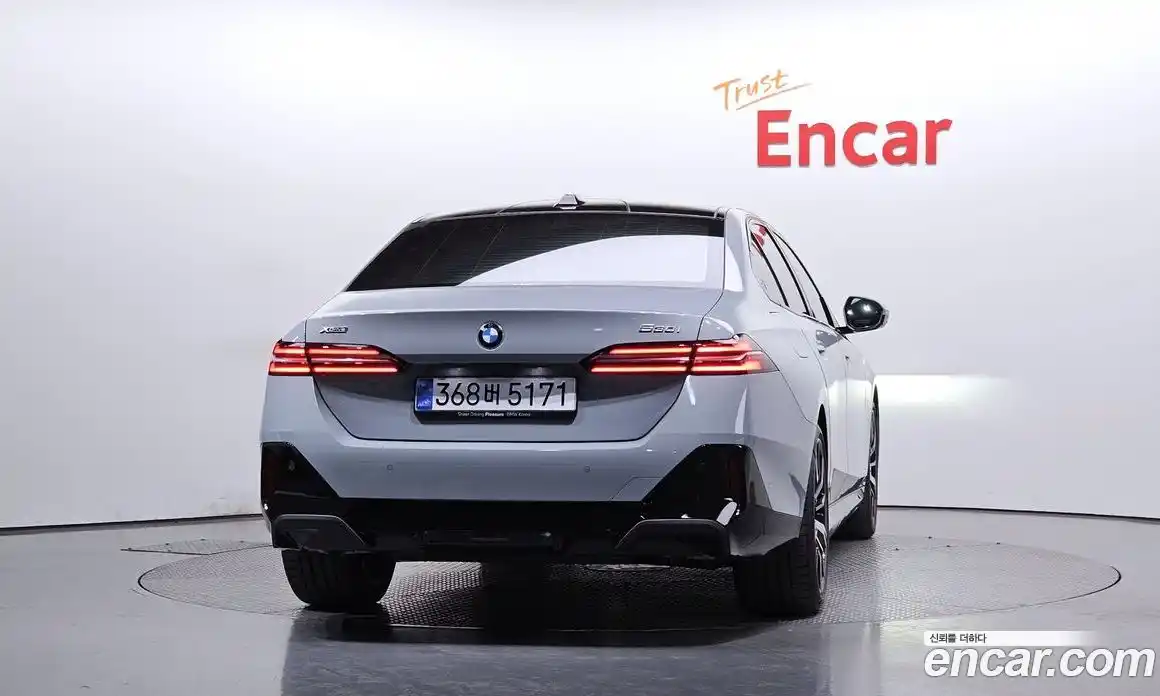 BMW 5-Series 2025 2.0 гидро в Москве № 2056281, фото 3