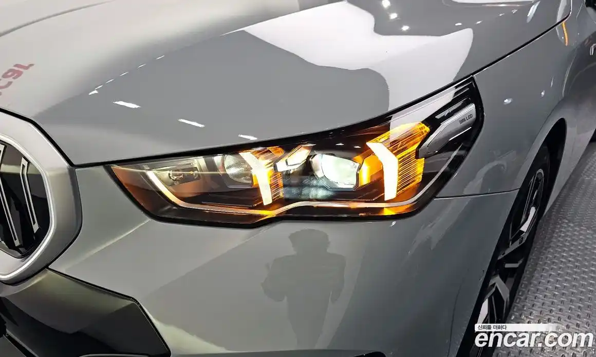 BMW 5-Series 2025 2.0 гидро в Москве № 2056281, фото 7