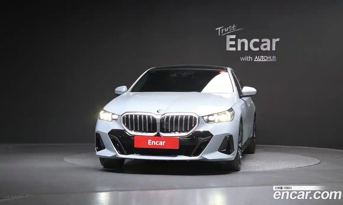 BMW 5-Series 2024 2.0 гидро в Москве № 2056457, фото 3