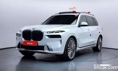 BMW X7 xDrive 40i Design Pure Excellence 6-Seater