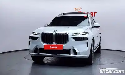 BMW X7 2023 3.0 гидро в Москве № 2056571, миниатюра 3