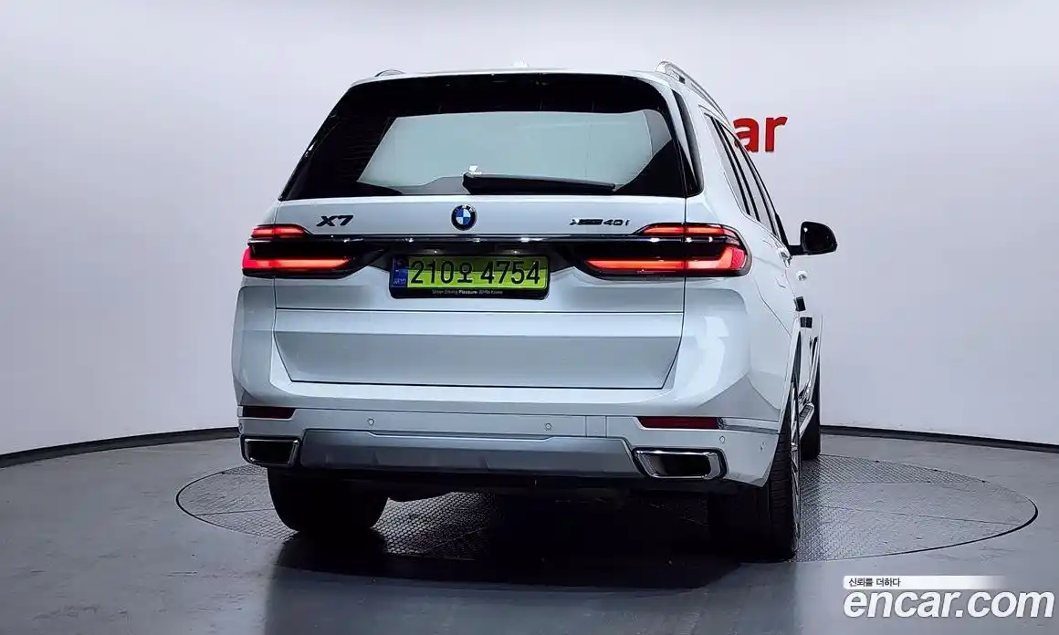 BMW X7 2023 3.0 гидро в Москве № 2056571, фото 4