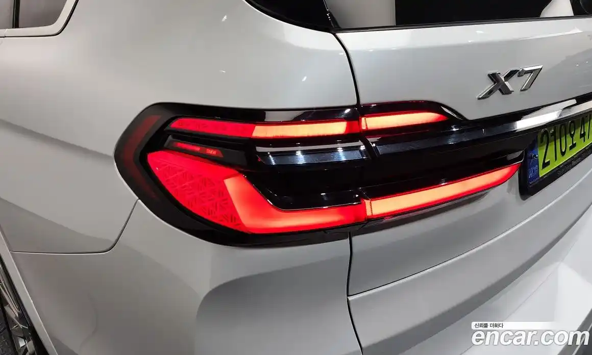 BMW X7 2023 3.0 гидро в Москве № 2056571, фото 9