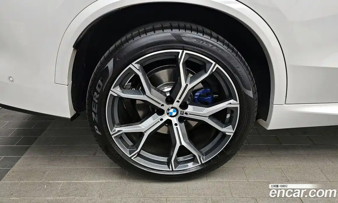 BMW X5 2025 3.0 гидро в Москве № 2056658, фото 5