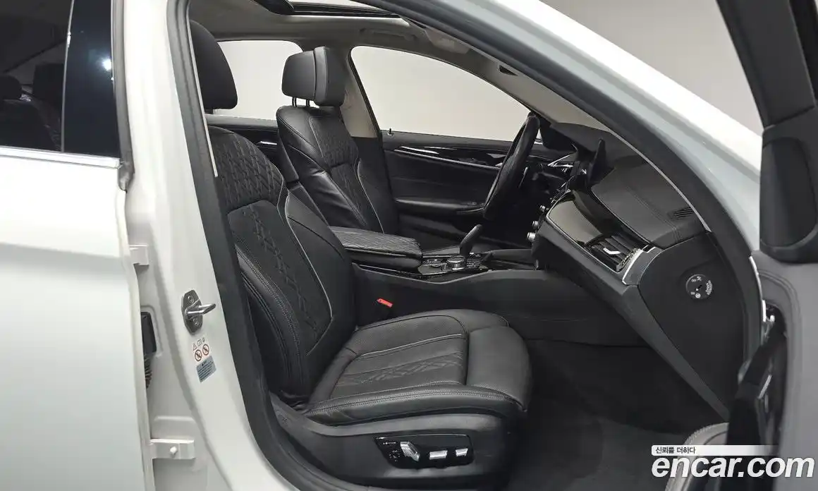 BMW 5-Series 2019 2.0 гидро в Москве № 2056798, фото 17