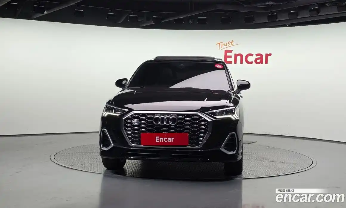 Audi Q3 2022 2.0 гидро в Москве № 2057105, фото 3