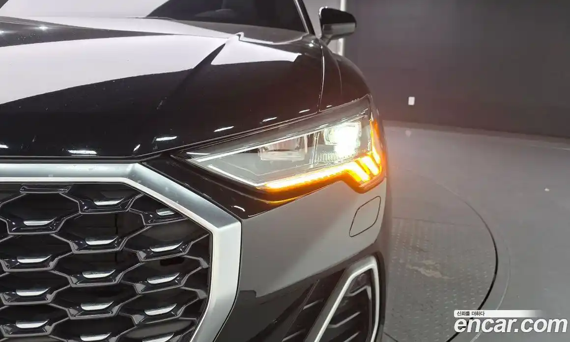 Audi Q3 2022 2.0 гидро в Москве № 2057105, фото 8