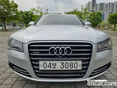 Audi A8, 2014