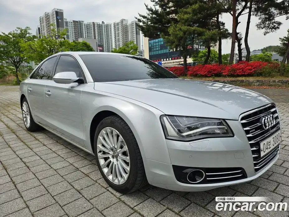 Audi A8 2014 4.1 гидро в Москве № 2057829, фото 3