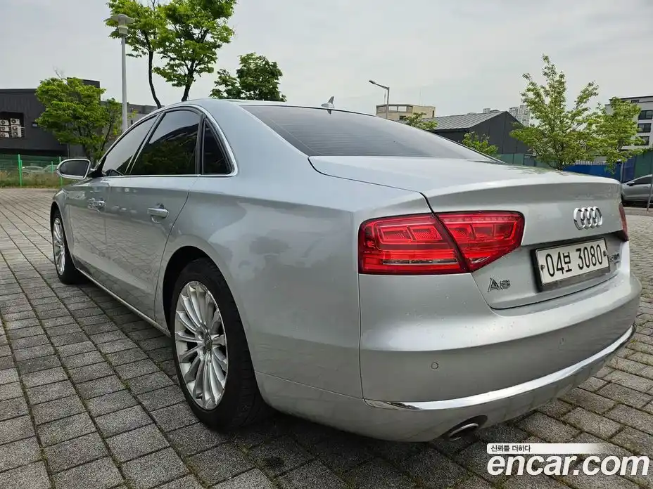 Audi A8 2014 4.1 гидро в Москве № 2057829, фото 7