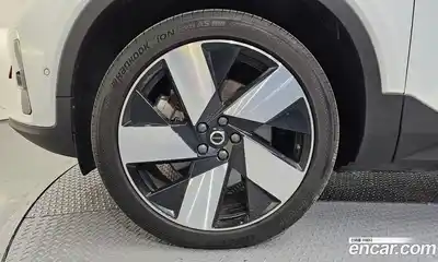 Volvo C40 2022 0.2 гидро в Москве № 2057942, миниатюра 5