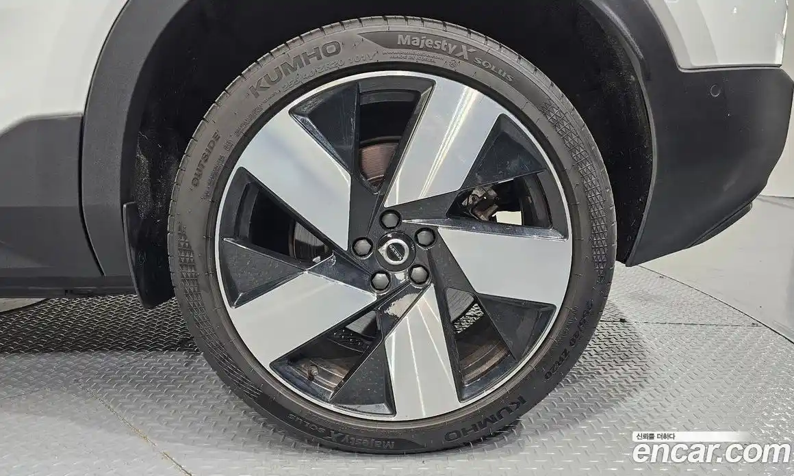 Volvo C40 2022 0.2 гидро в Москве № 2057942, фото 7
