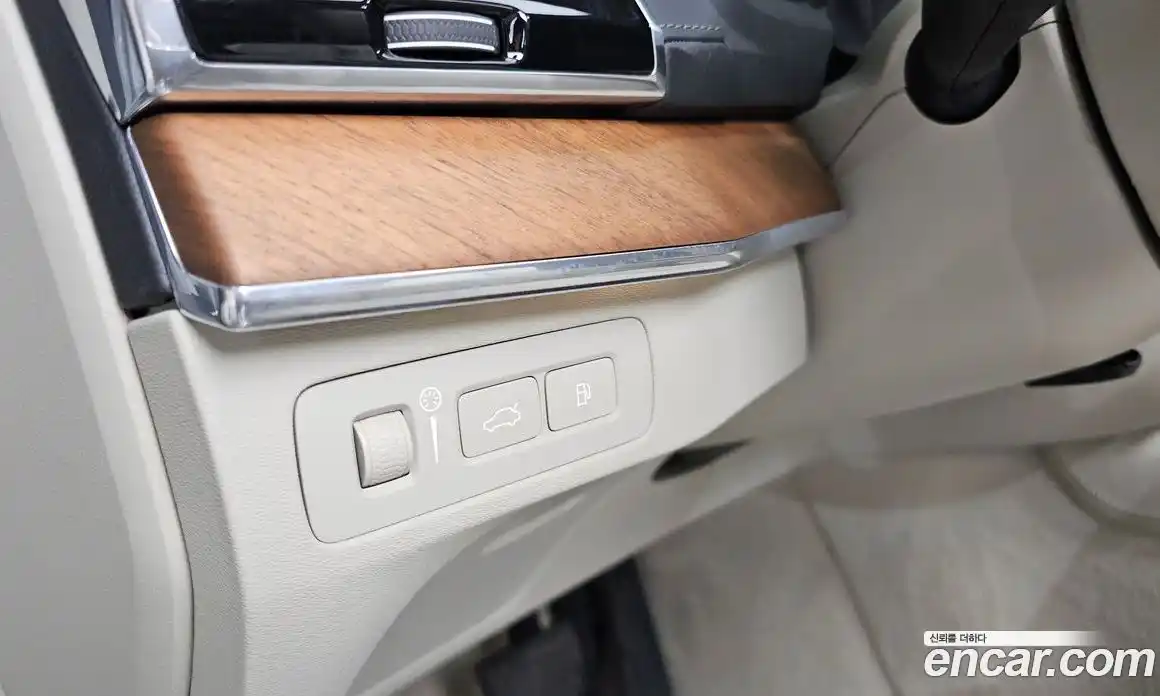 Volvo XC90 2020 2.0 гидро в Москве № 2057947, фото 27