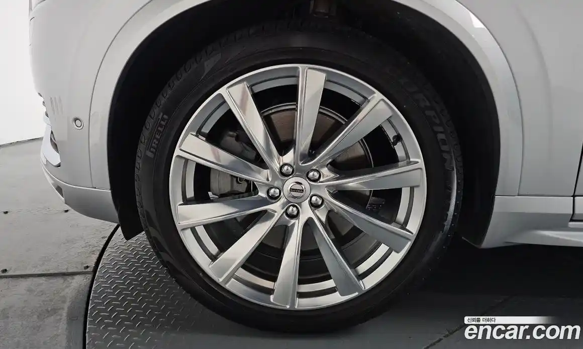 Volvo XC90 2020 2.0 гидро в Москве № 2057947, фото 4