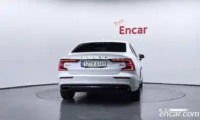 Volvo S60 2021 2.0 гидро в Москве № 2057984, миниатюра 4
