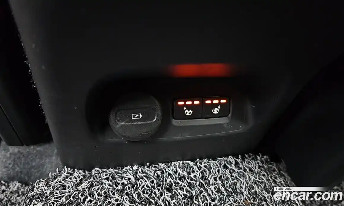 Volvo XC40 2020 2.0 гидро в Москве № 2057991, фото 19