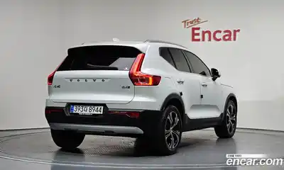 Volvo XC40 2020 2.0 гидро в Москве № 2057991, миниатюра 2