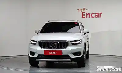 Volvo XC40 2020 2.0 гидро в Москве № 2057991, миниатюра 3