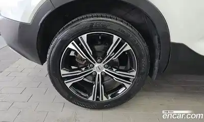 Volvo XC40 2020 2.0 гидро в Москве № 2057991, миниатюра 5
