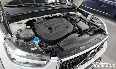 Volvo XC40 2020 2.0 гидро в Москве № 2057991, миниатюра 6