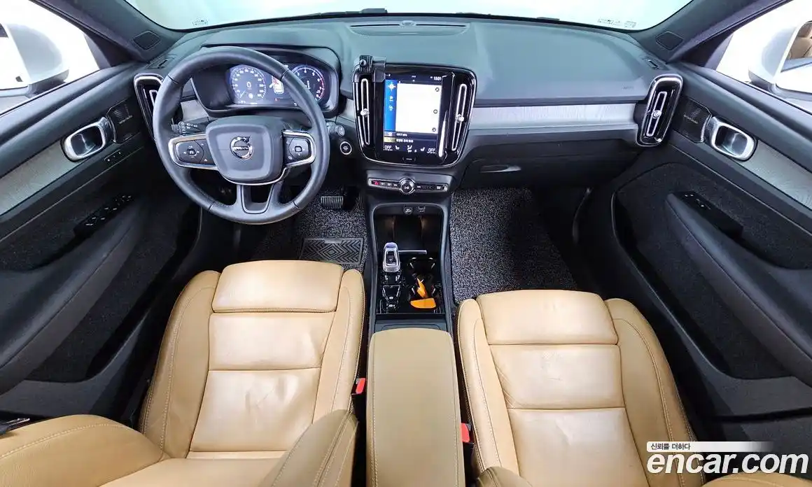 Volvo XC40 2020 2.0 гидро в Москве № 2057991, фото 7