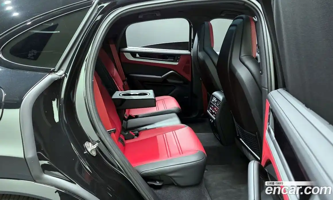 Porsche Cayenne 2025 3.0 гидро в Москве № 2058208, фото 17