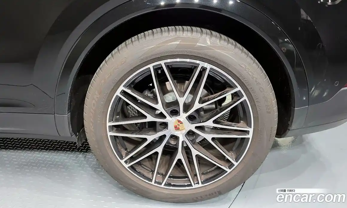 Porsche Cayenne 2025 3.0 гидро в Москве № 2058208, фото 7