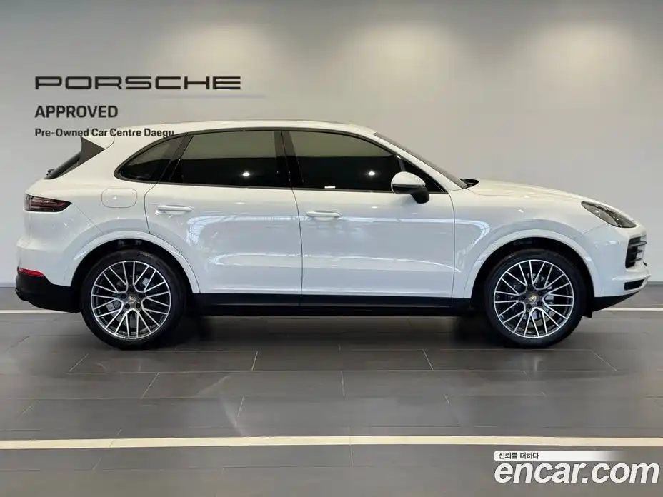 Porsche Cayenne 2023 3.0 гидро в Москве № 2058597, фото 3