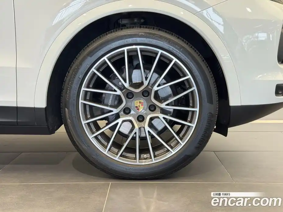 Porsche Cayenne 2023 3.0 гидро в Москве № 2058597, фото 7