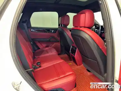 Porsche Cayenne 2023 3.0 гидро в Москве № 2058597, миниатюра 10