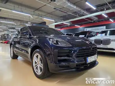 Porsche Macan, 2021