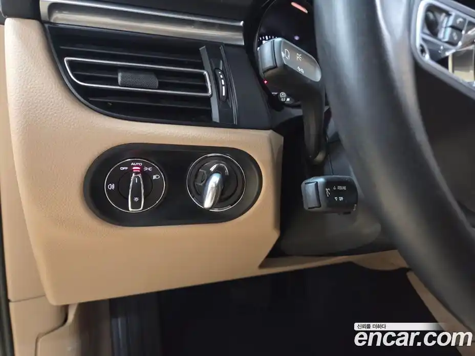 Porsche Macan 2021 2.0 гидро в Москве № 2058612, фото 11