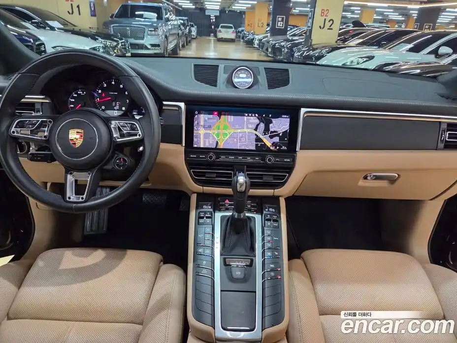 Porsche Macan 2021 2.0 гидро в Москве № 2058612, фото 7