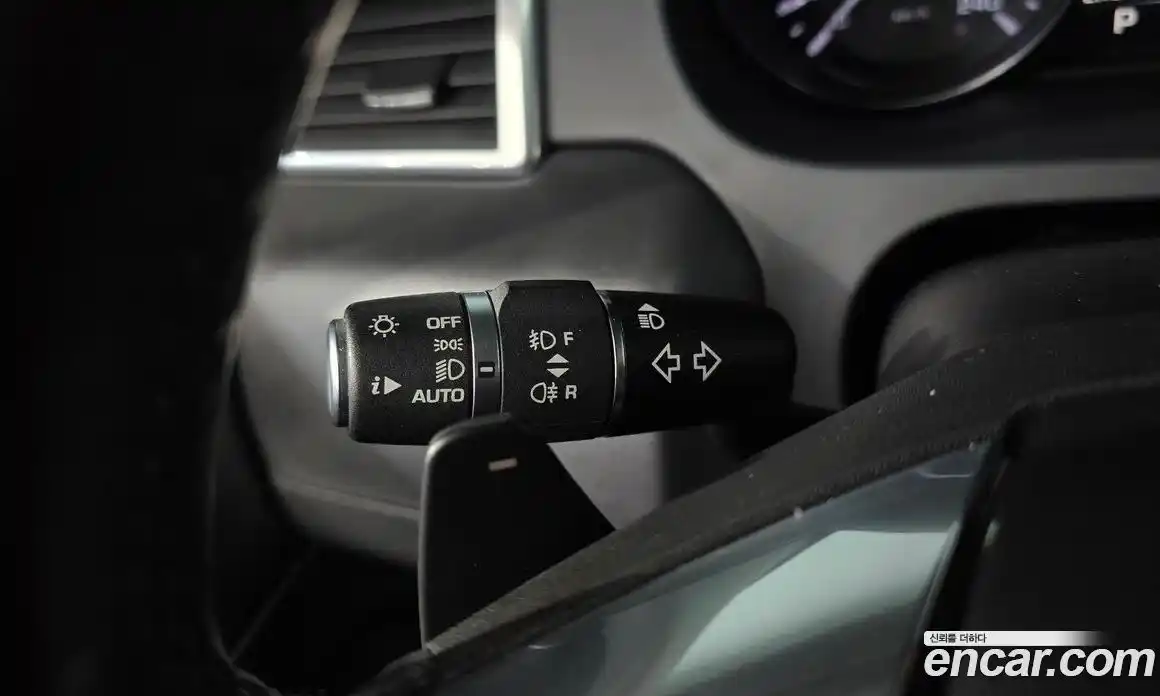 Land Rover Discovery Sport 2016 2.0 гидро в Москве № 2058869, фото 16