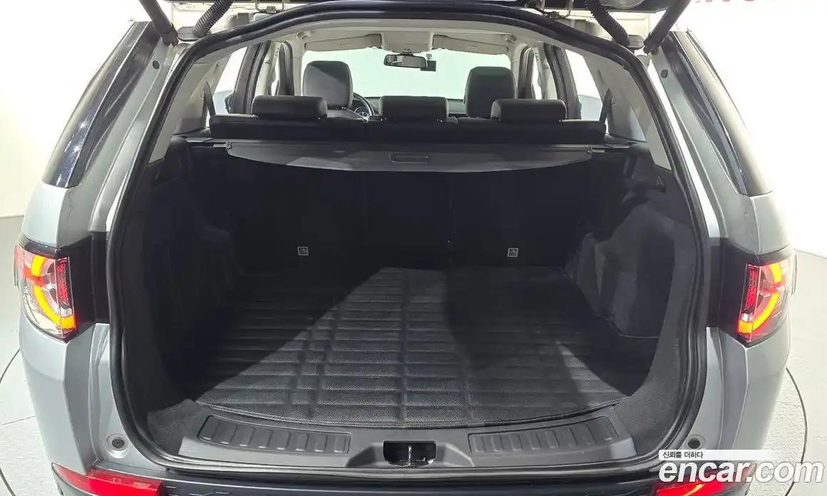 Land Rover Discovery Sport 2016 2.0 гидро в Москве № 2058869, фото 20