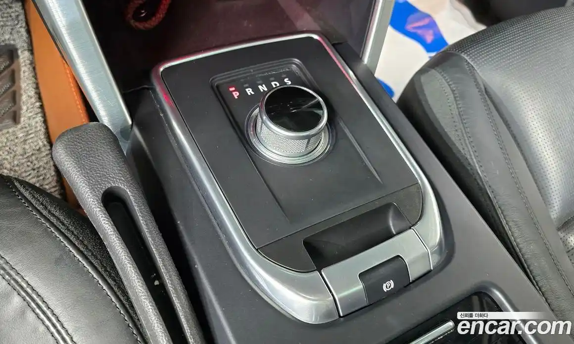Land Rover Discovery Sport 2016 2.0 гидро в Москве № 2058869, фото 9