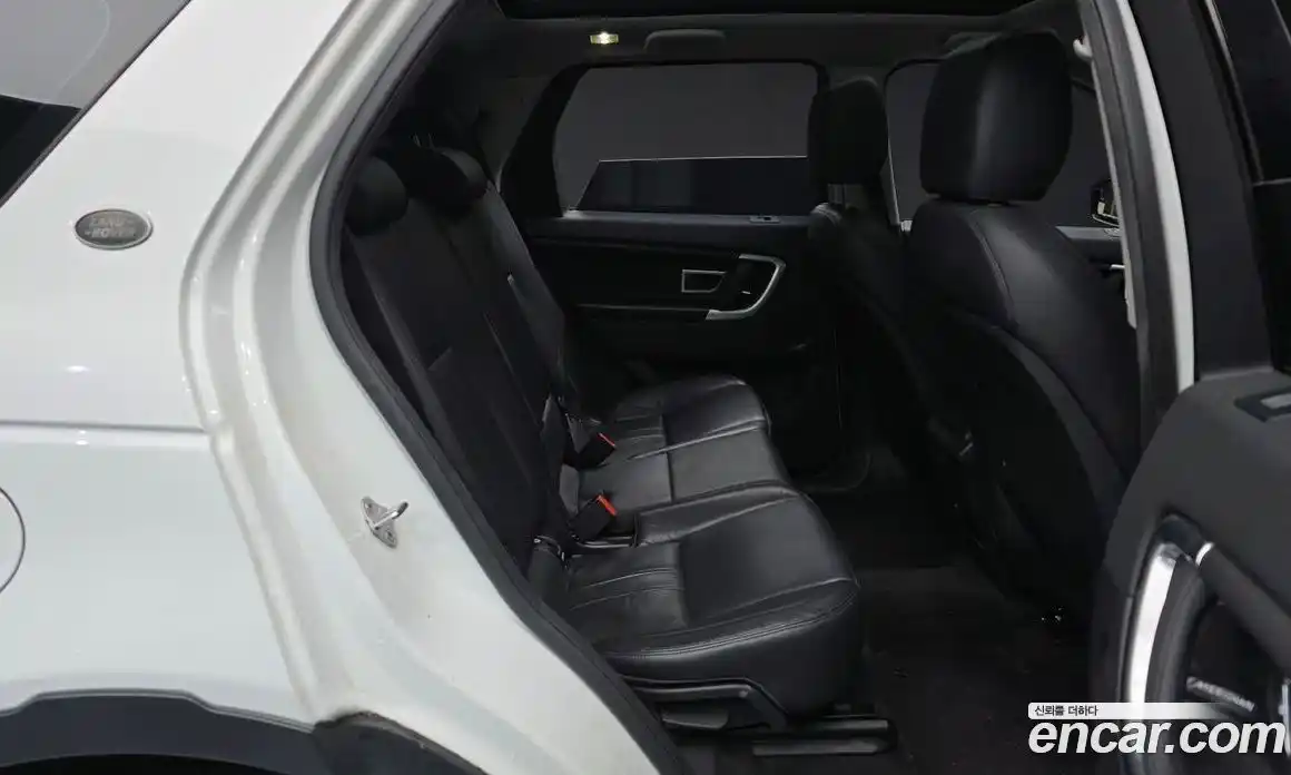 Land Rover Discovery Sport 2017 2.0 гидро в Москве № 2059039, фото 11