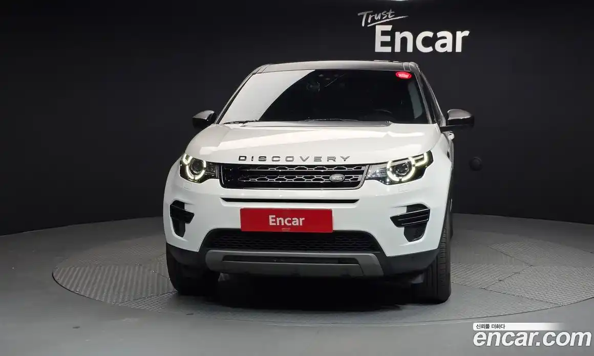 Land Rover Discovery Sport 2017 2.0 гидро в Москве № 2059039, фото 3