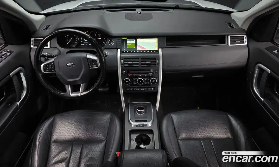 Land Rover Discovery Sport 2017 2.0 гидро в Москве № 2059039, фото 7