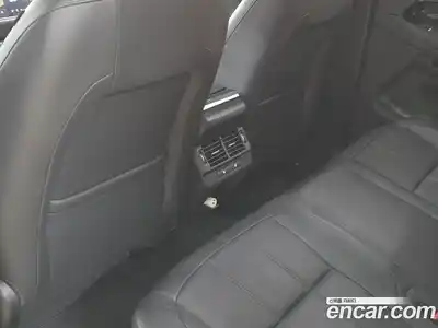 Land Rover Range-Rover Evoque 2023 2.0 гидро в Москве № 2059087, миниатюра 12