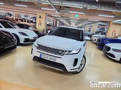 Land Rover Range-Rover Evoque 2023 2.0 гидро в Москве № 2059087, миниатюра 2