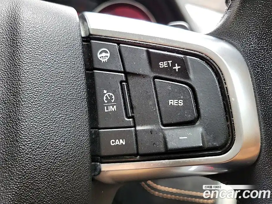 Land Rover Discovery Sport 2019 2.0 гидро в Москве № 2059164, фото 15