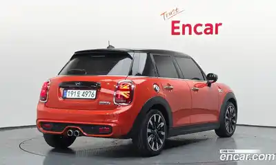 Mini Cooper 2020 2.0 гидро в Москве № 2059329, миниатюра 2