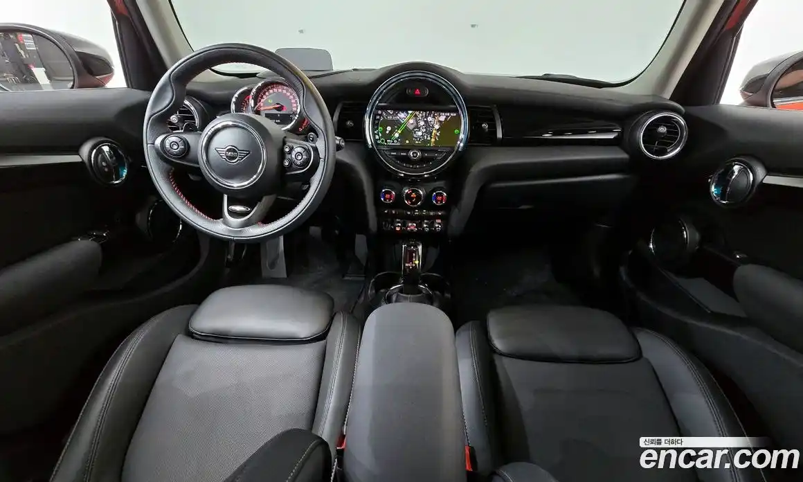 Mini Cooper 2020 2.0 гидро в Москве № 2059329, фото 10