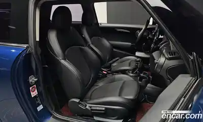 Mini Cooper 2016 2.0 гидро в Москве № 2059374, миниатюра 11