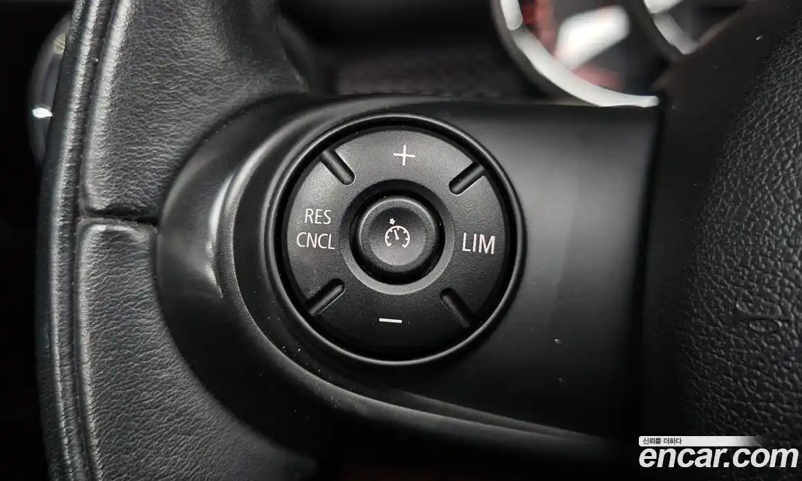 Mini Cooper 2016 2.0 гидро в Москве № 2059374, фото 15