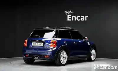 Mini Cooper 2016 2.0 гидро в Москве № 2059374, миниатюра 2