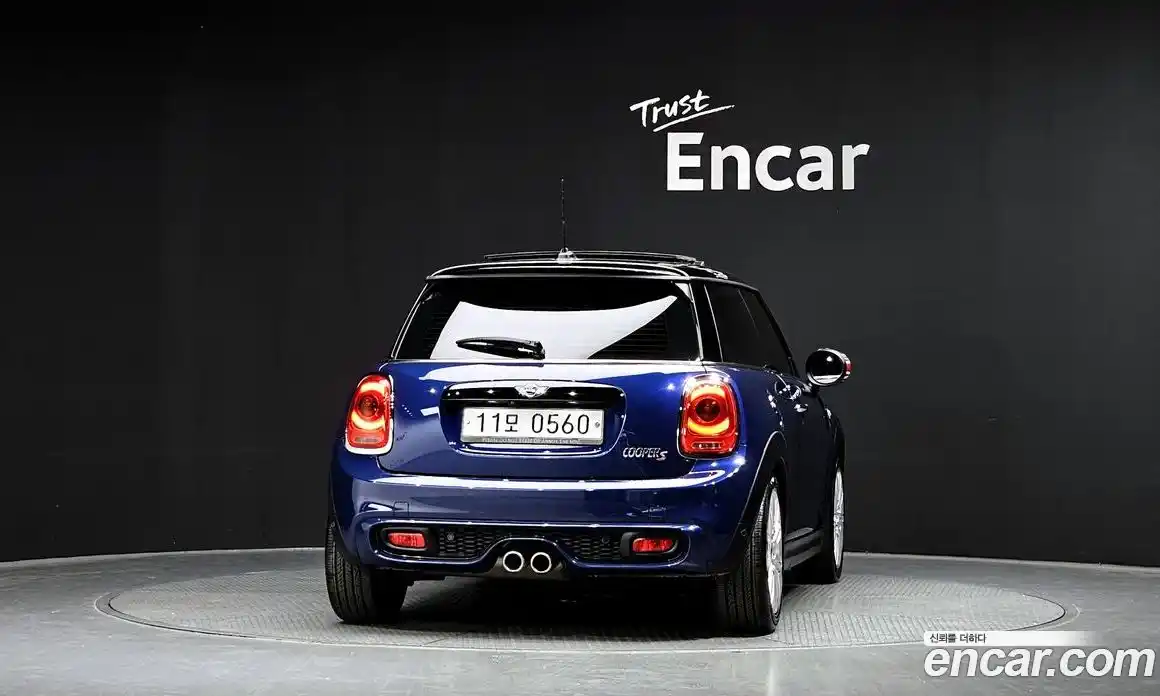 Mini Cooper 2016 2.0 гидро в Москве № 2059374, фото 4