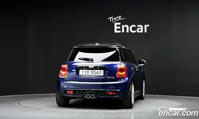 Mini Cooper 2016 2.0 гидро в Москве № 2059374, миниатюра 4